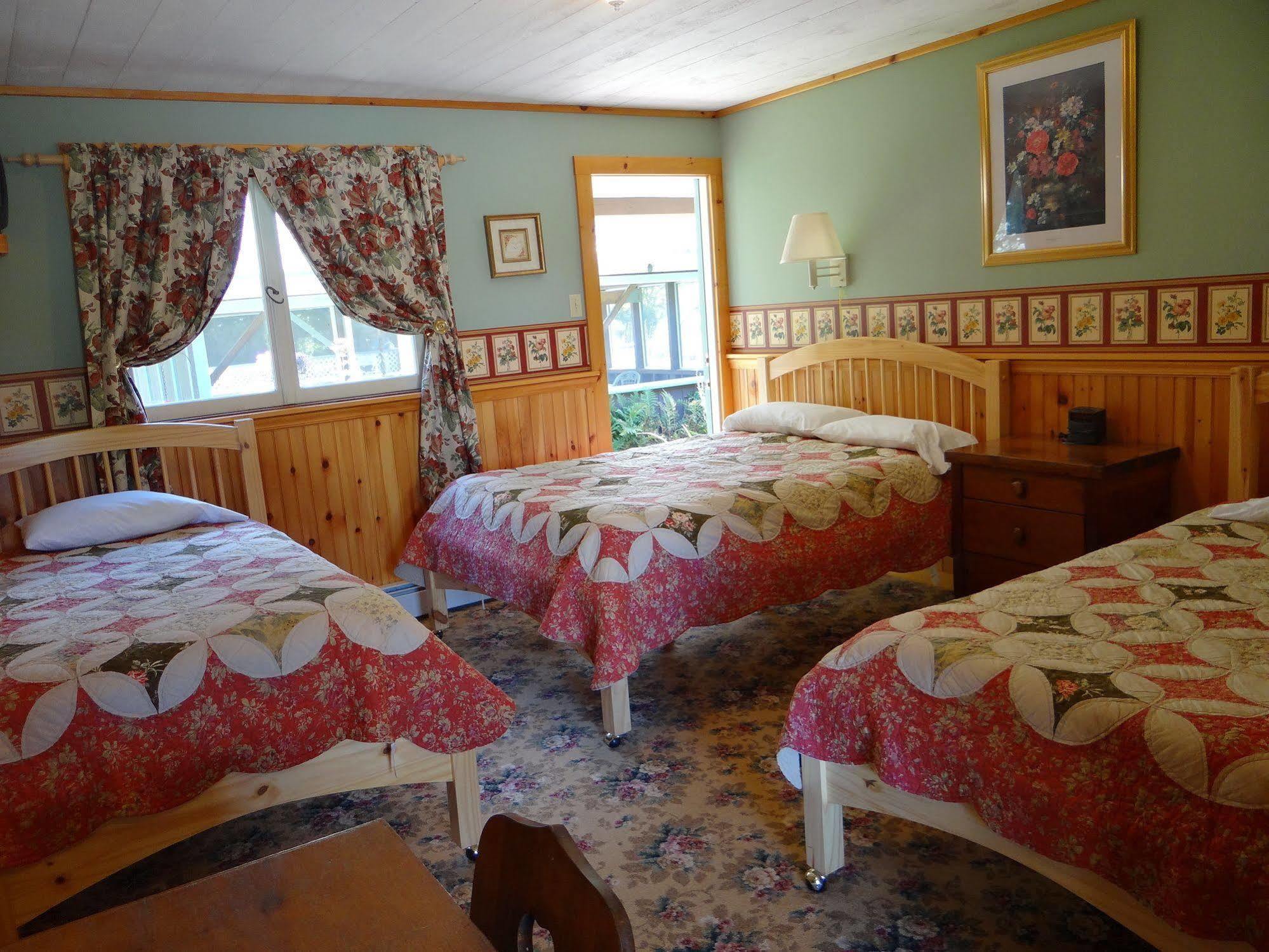 Blue Gentian Lodge At Magic Mountain Londonderry Zewnętrze zdjęcie