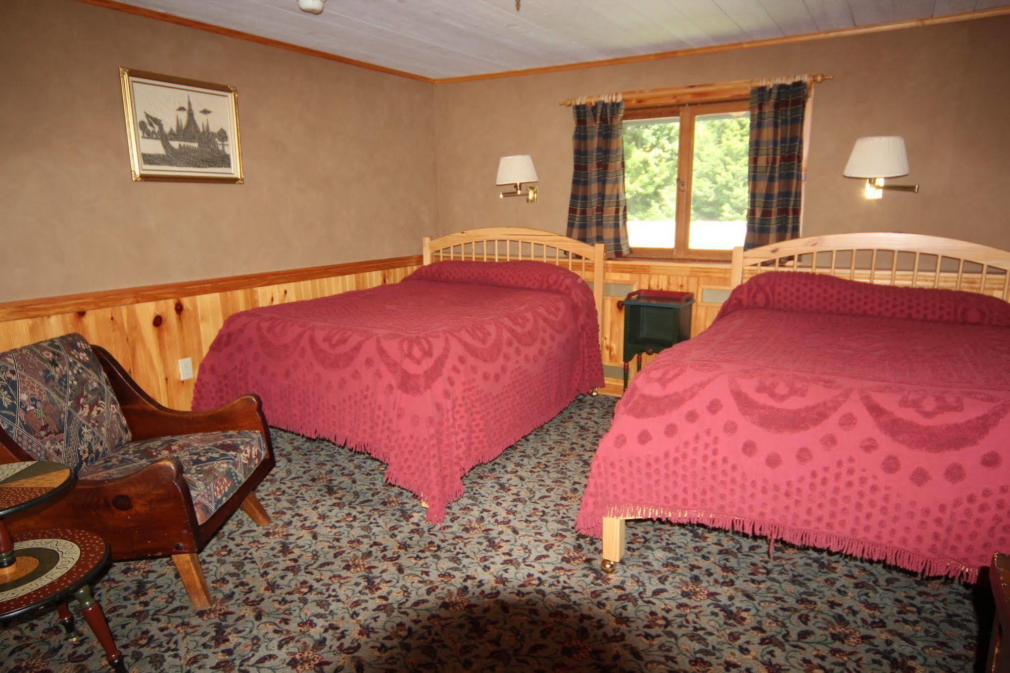 Blue Gentian Lodge At Magic Mountain Londonderry Zewnętrze zdjęcie